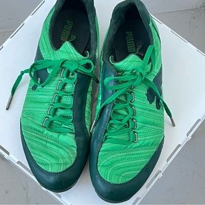 Vintage women’s Puma sneakers green size 9